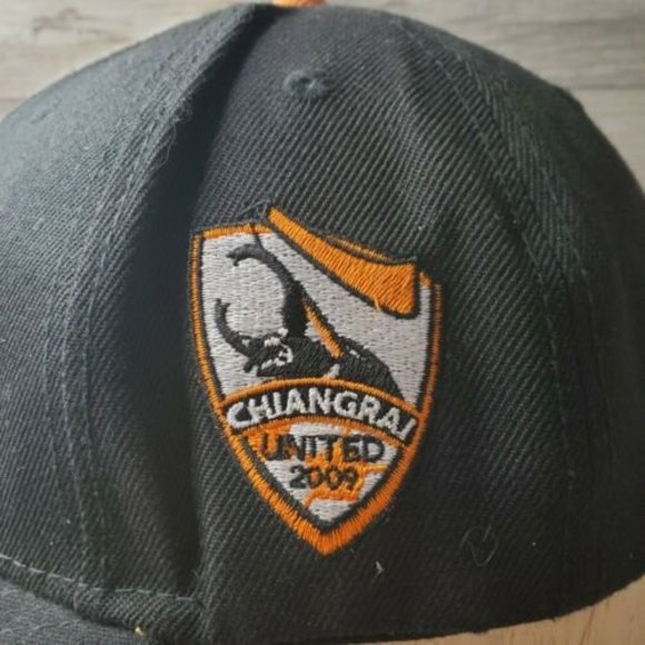 Cap/Hat CRUTD made in Chiangrai 2009 CHIANGRAI UNITED2009 football soccer - EUC - Picture 3 of 9